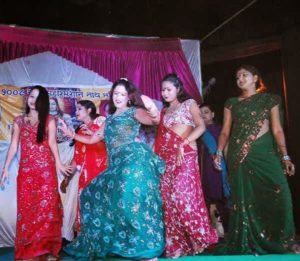 Mahasamshan Ghat per Nritya kerti Sex Workers